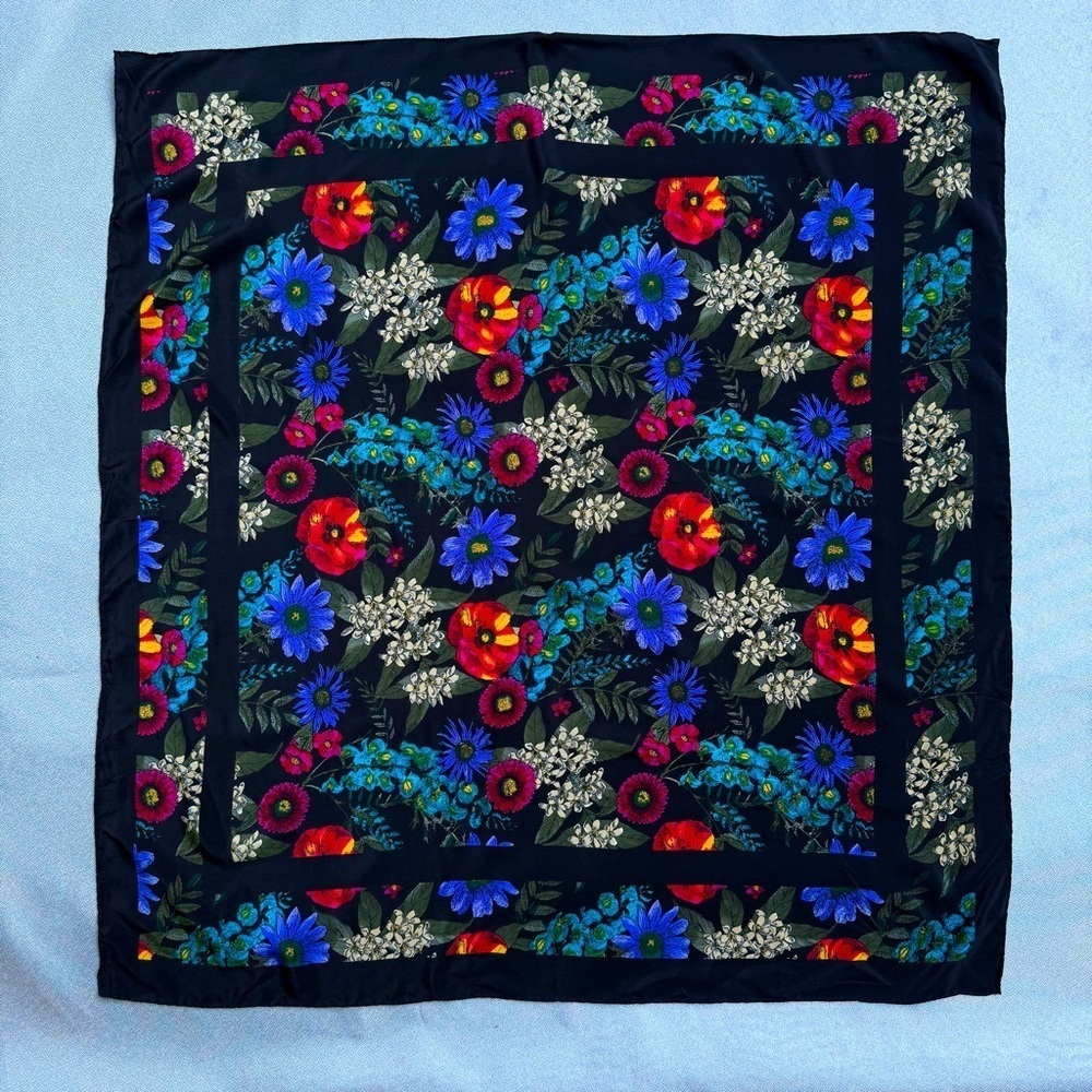 Unbranded Black Multicolor Floral Wildflowers Square Polyester Scarf 30 x 30”